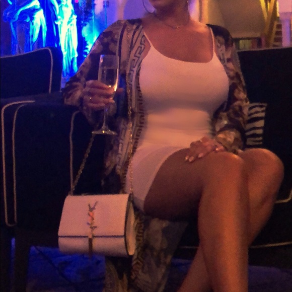 Meet your Posher, Tori - Picture 1 of 1